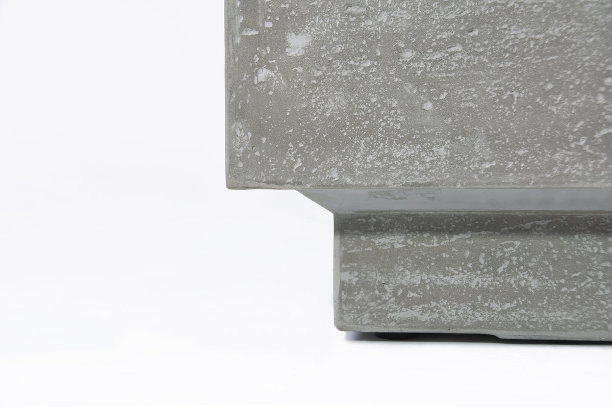 Elementi Manhattan Fire Table - 36"